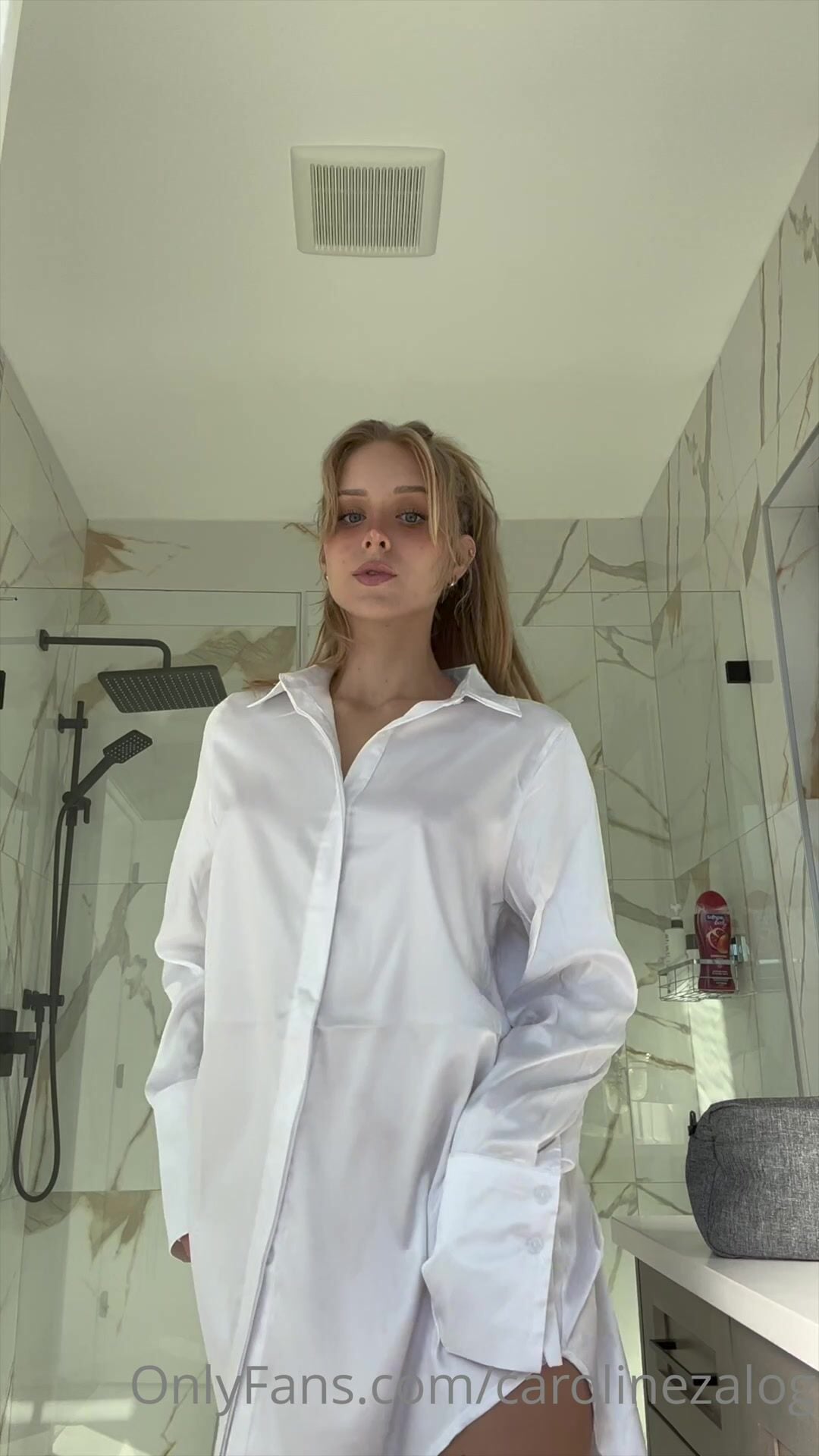 Caroline Zalog Bathroom OF