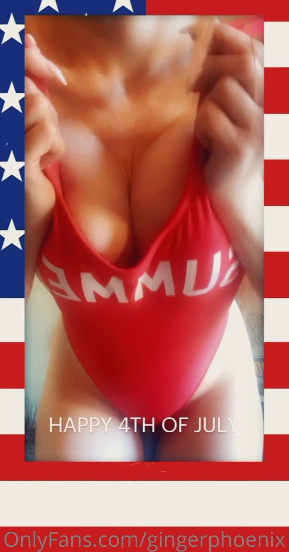 Ginger Phoenix Cleavage Close-Up Leak