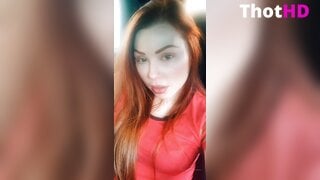 Ginger Phoenix Close-Up Leak