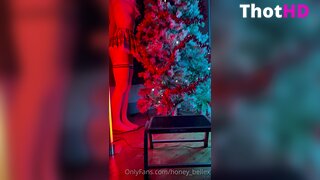 Honey Belle Ass with Thighhighs Clip