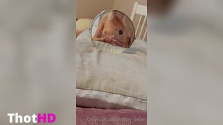 Honey Belle Nude Close-Up Leak