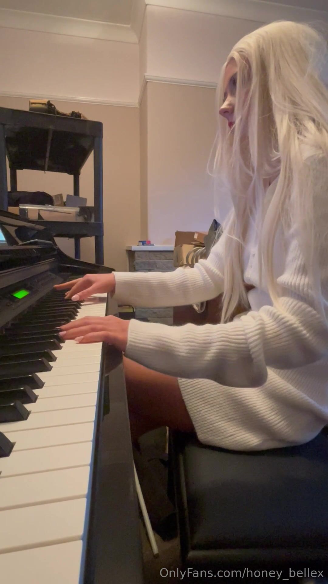 Honey Belle Solo