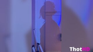 Honey Belle Solo_001