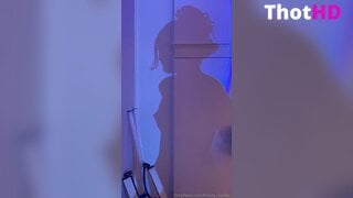 Honey Belle Solo_001