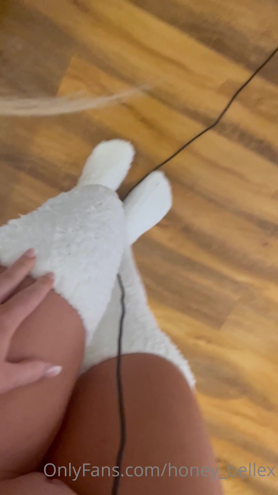 Honey Belle Thighhighs Nude Leaked