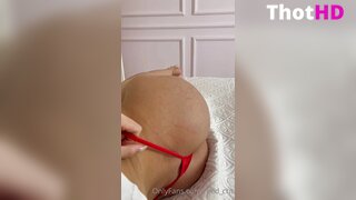 Leticia Reed G-String Close-Up OnlyFans