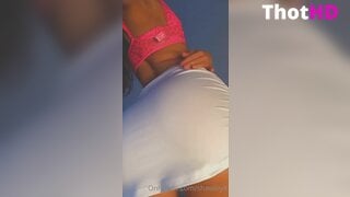 Lily Shaw Ass and Object Insertion Leaked