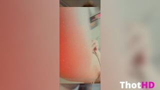 Vanessa Cosi Close-Up Pussy Juice OF