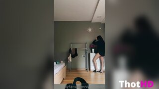 Vikky Candy Ass Leak