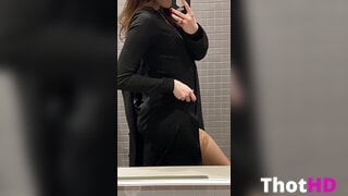 Vikky Candy Bathroom Thighhighs OF