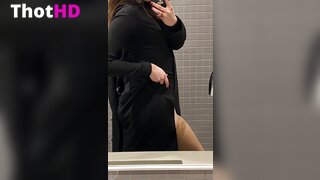 Vikky Candy Bathroom Thighhighs OF
