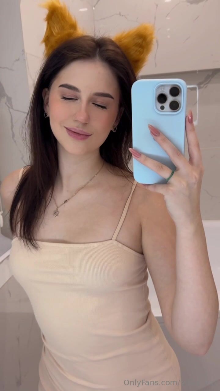 Vikky Candy in the Bathroom NSFW