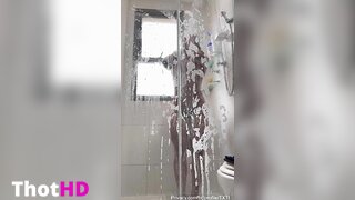 Rayhellen Andrade Nude Shower Show