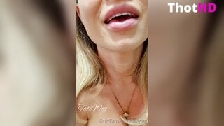 Tati Weg Big Tits Downblouse Clip