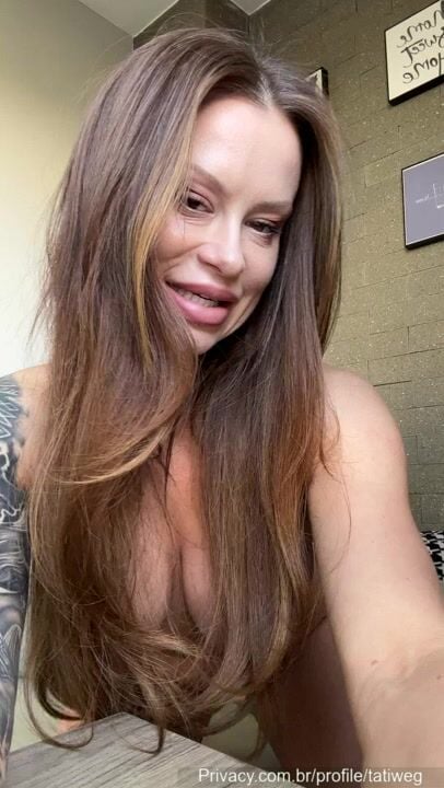 Tati Weg Nude Pubic Hair NSFW