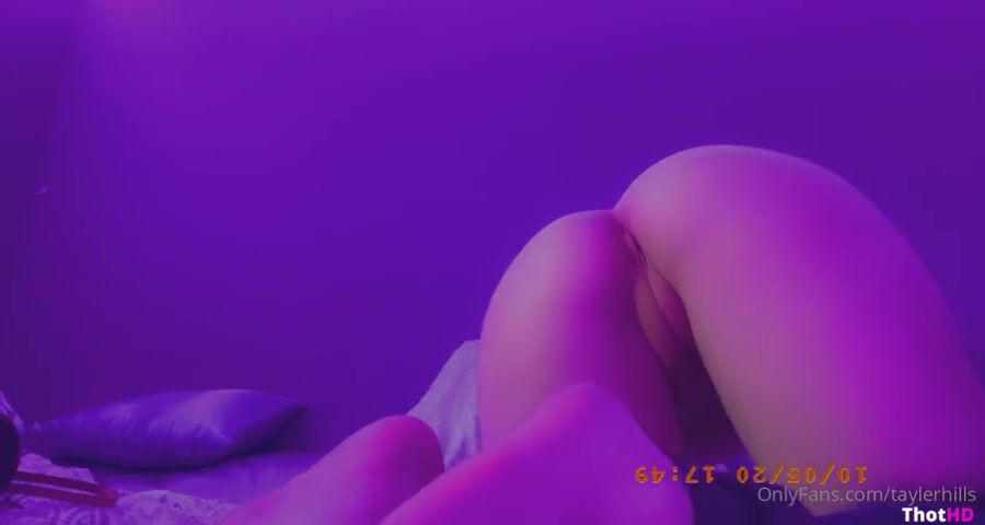 Tayler Hills Face Down Booty Up Nude