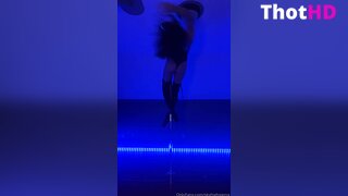 Skyhighsierra Ass in Thighhighs XXX