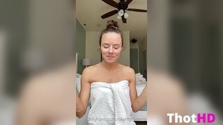 Skyhighsierra Pussy with Towel Video