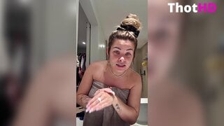 Sophie Chanel Big Tits Cleavage Leaked