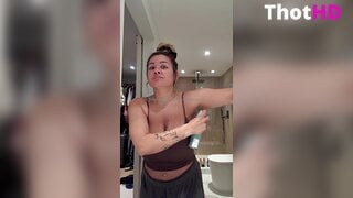 Sophie Chanel Big Tits Cleavage Leaked