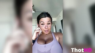 Sophie Chanel Cleavage Crotch Leaked