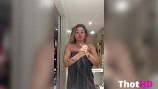 Vipnobettertits Bathroom Towel OF