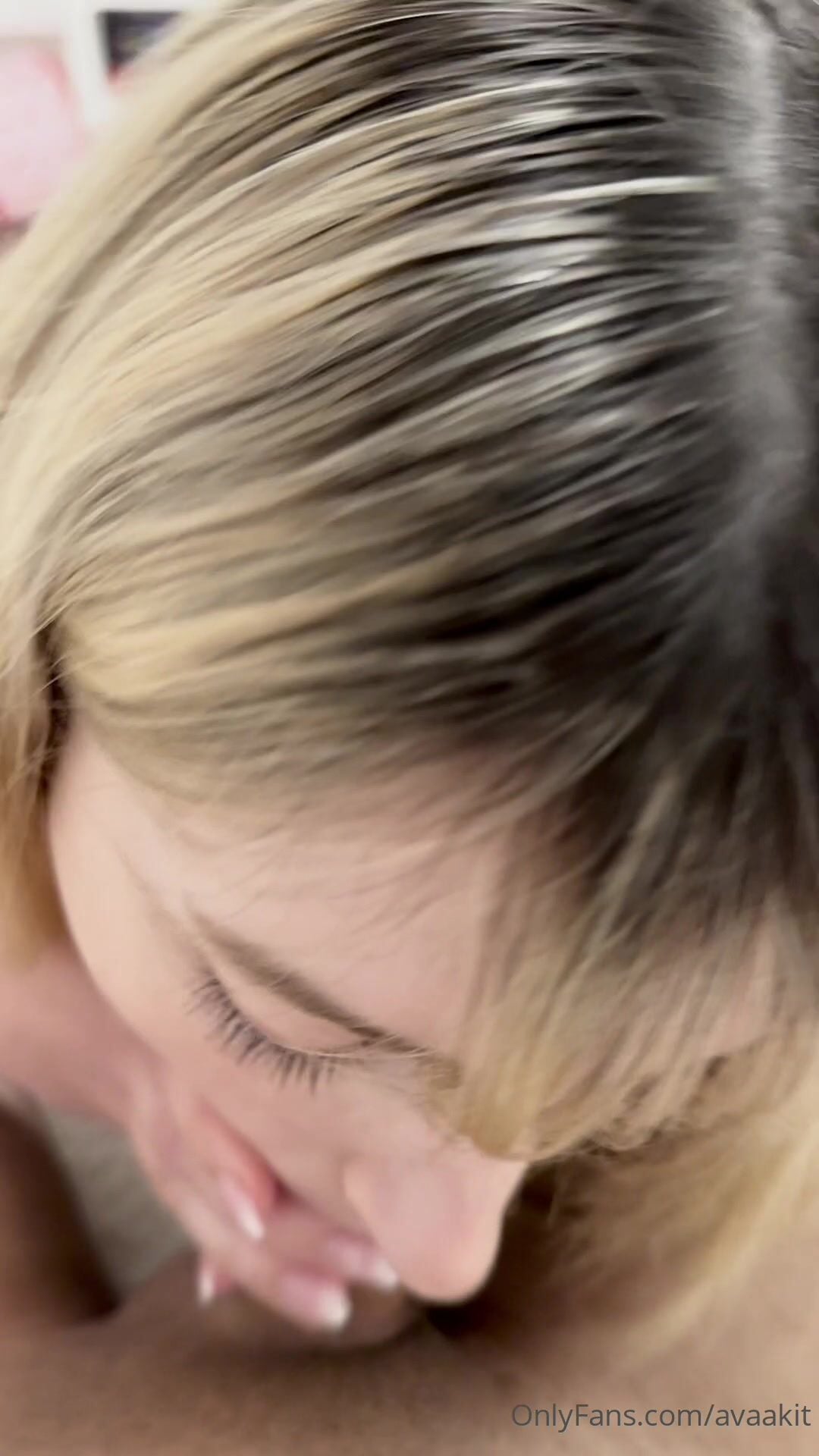 AvaLoveXo Close-Up Blowjob XXX