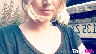 Loonascandi Masturbating Close-up XXX_001
