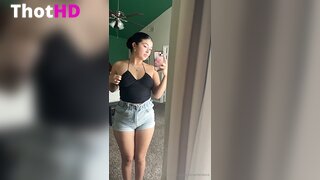 Onlyseraphinexxx Short Shorts Fitting Room Leak