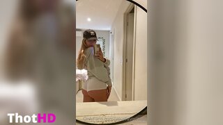 Yourfavoritept Ass in the Bathroom Clip