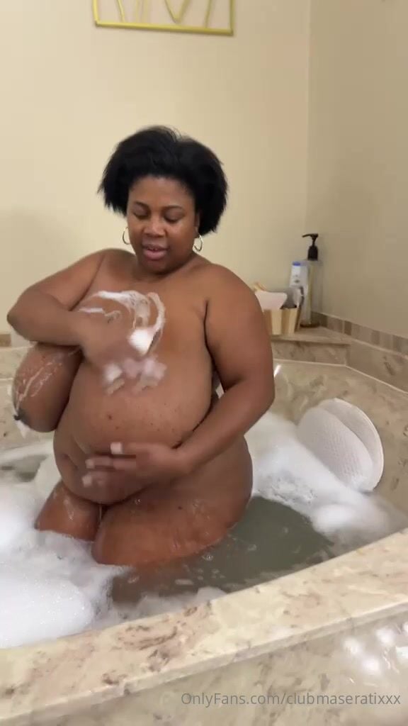 MaseratiXXX Huge Tits