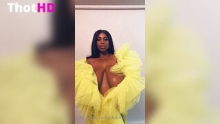 MaseratiXXX Huge Tits Nude OF