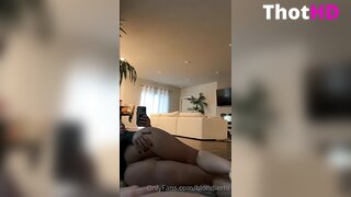 Alaine Cheeks Bottomless Masturbating Video