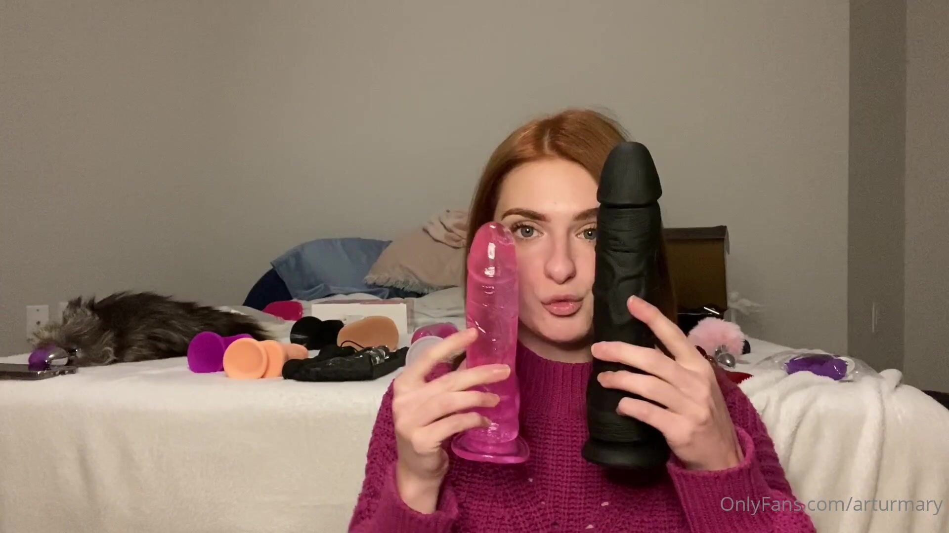 ArturMary Huge Dildo Masturbating Video