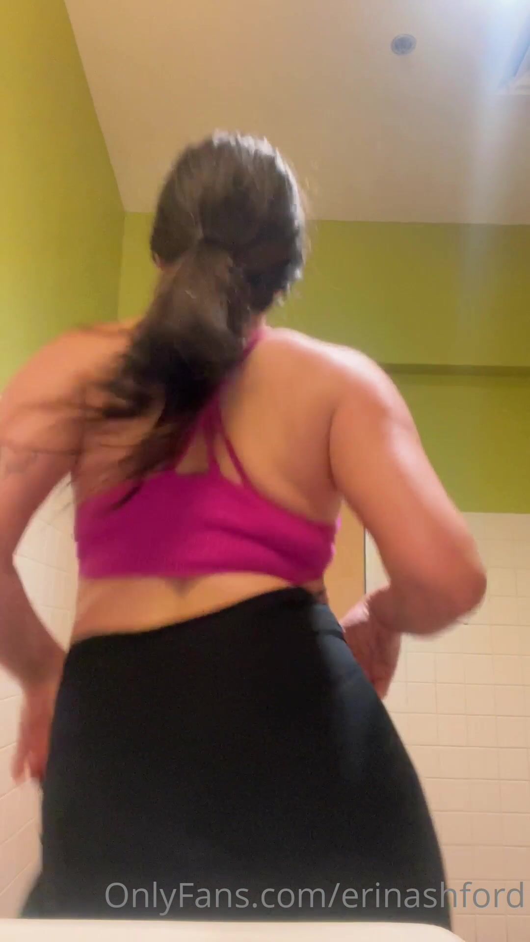 Erin Ashford Bathroom From Behind OnlyFans