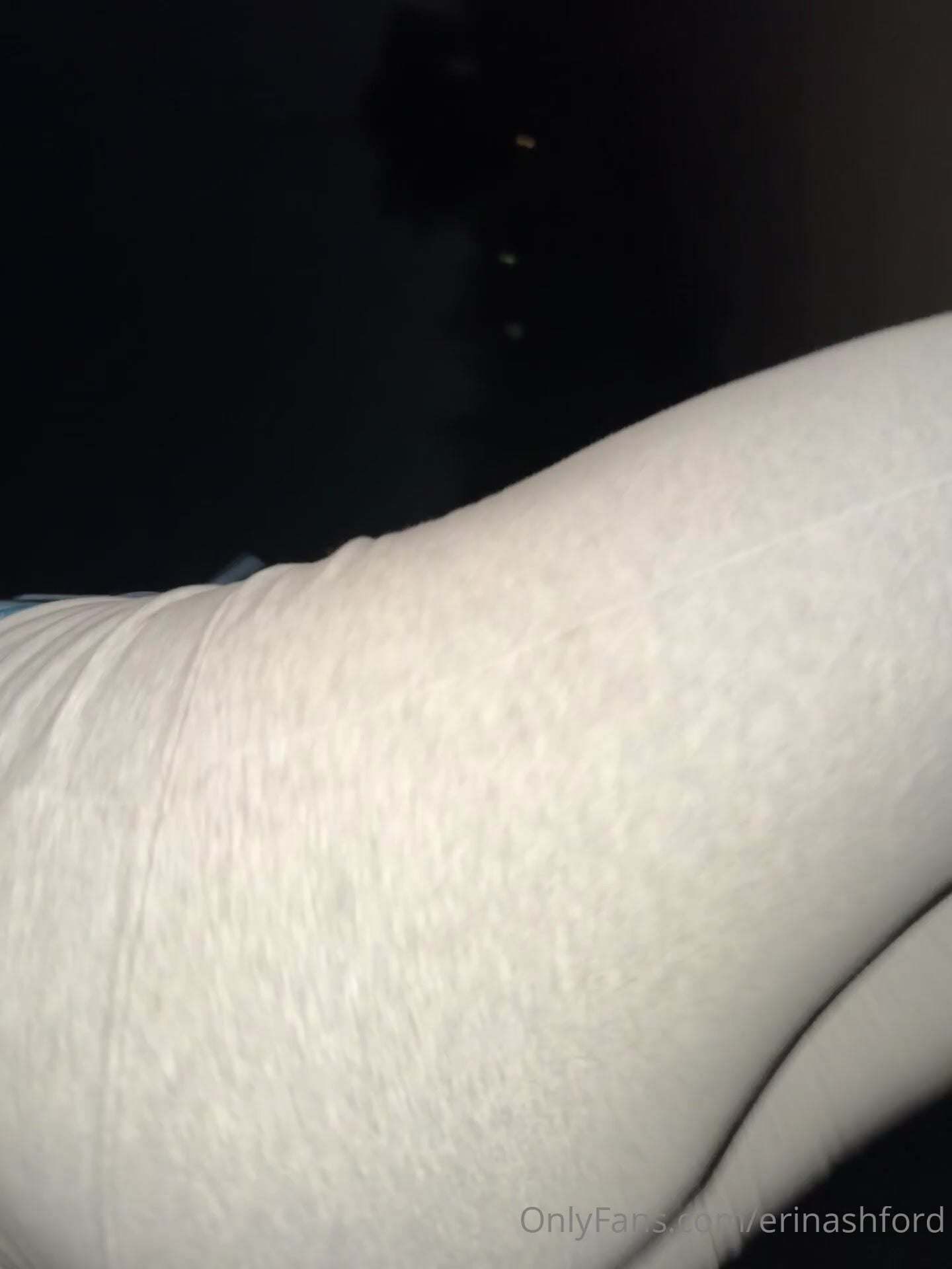 Erin Ashford Pubic Hair_001