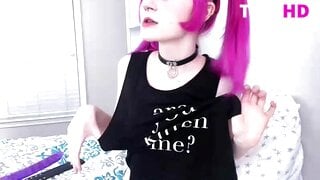 Tweetney Choker Dildo Leak
