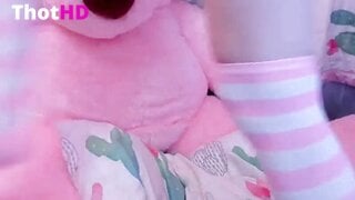Tweetney Nude Masturbating XXX