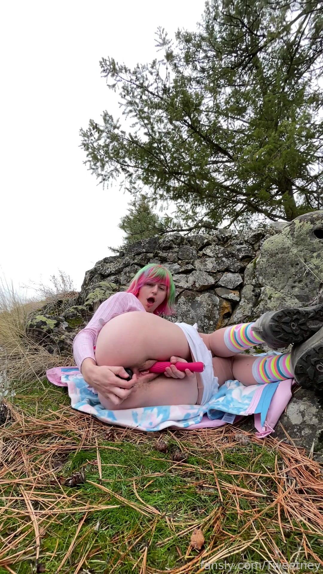 Tweetney Object Insertion Masturbating OnlyFans