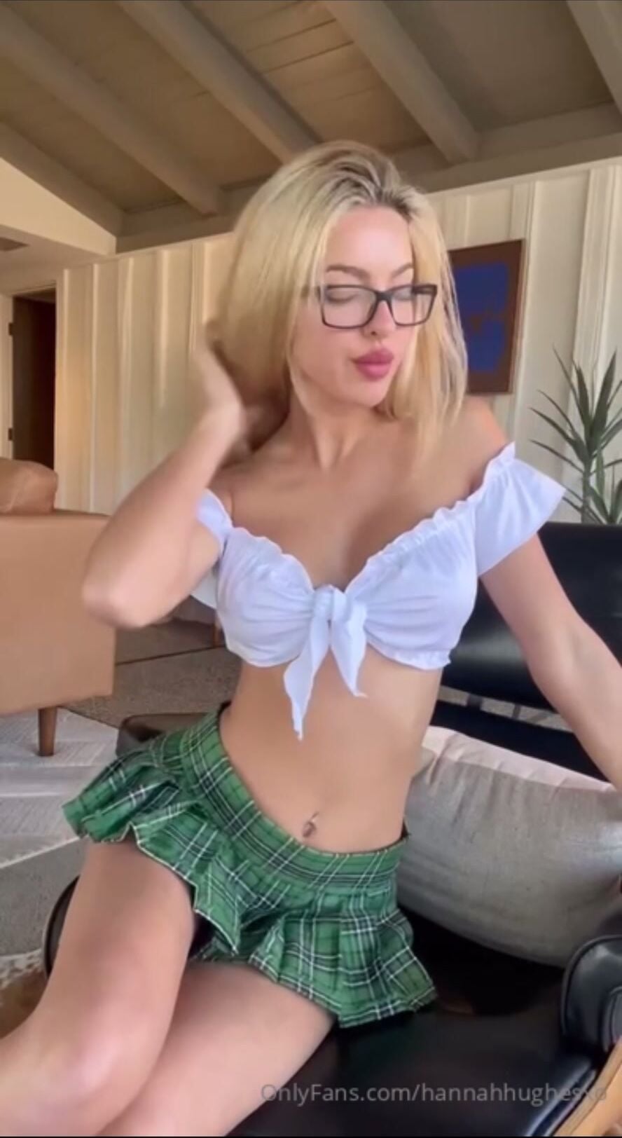 Hannah Hughes Cleavage Shot NSFW