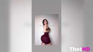 Jaelomain Big Tits From Behind Leaked