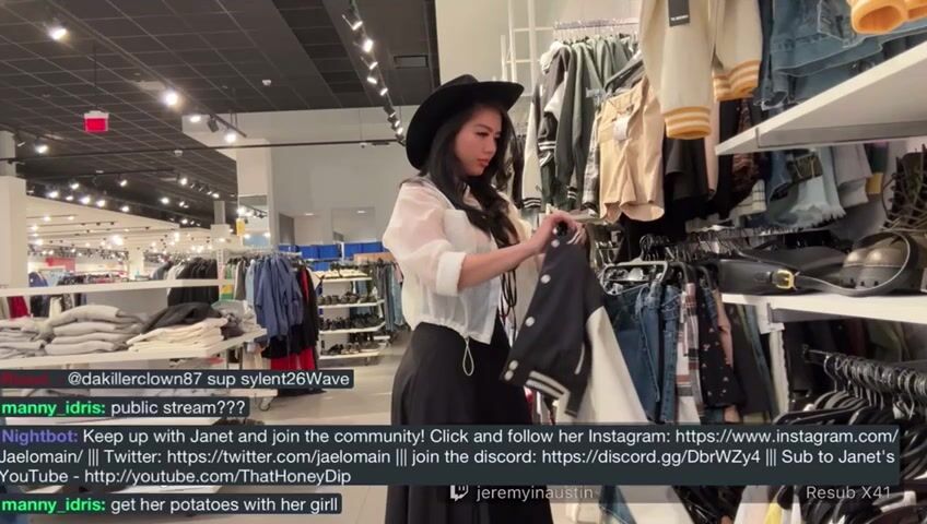 Jaelomain Dress Cleavage Video