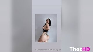 ThatHoneyDip Big Tits and Ass NSFW