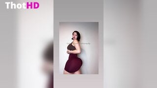 ThatHoneyDip Big Tits and Ass OF
