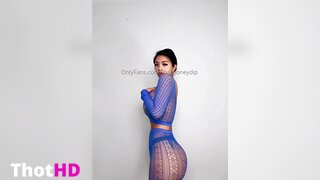 ThatHoneyDip Big Tits and Ass XXX
