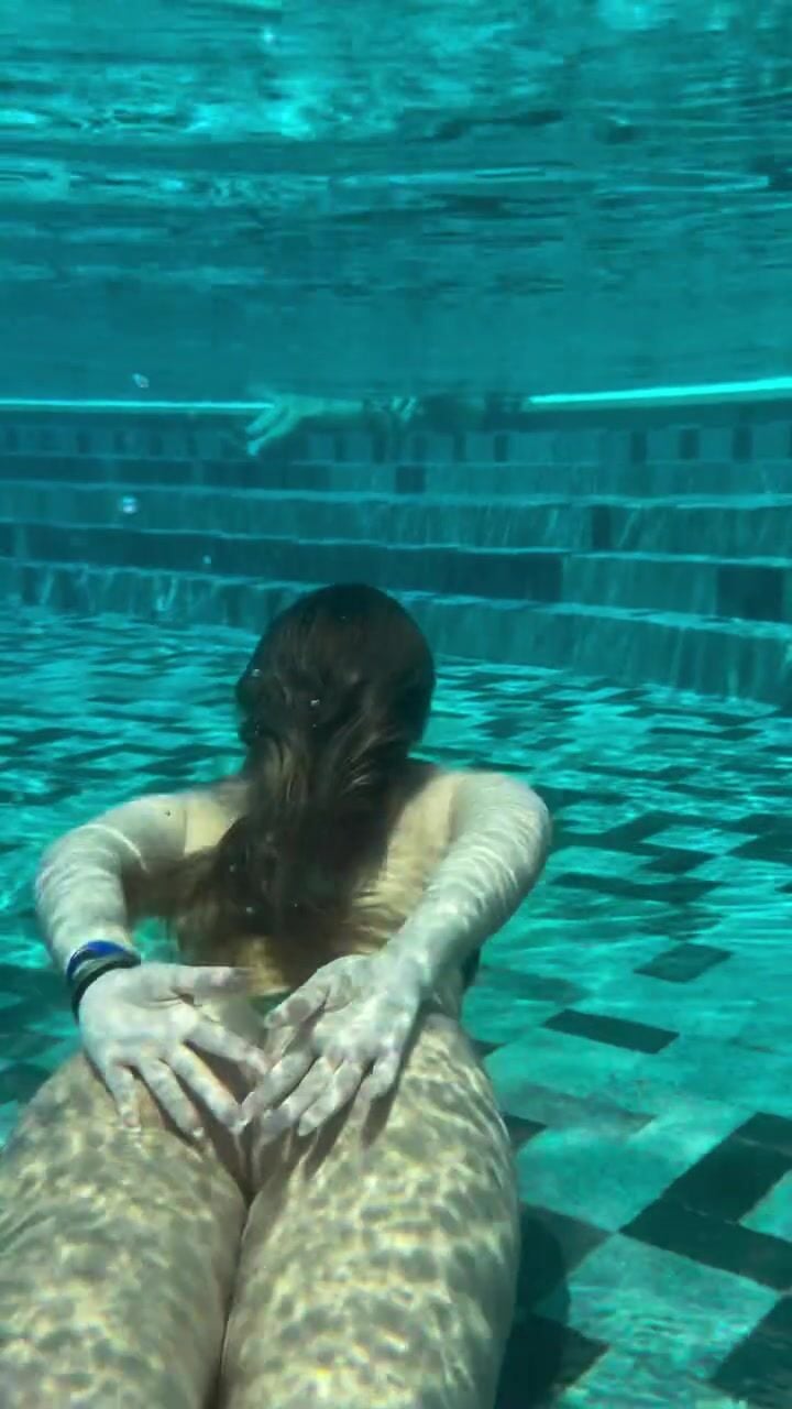 Petra Melissa Pool Underwater Leak