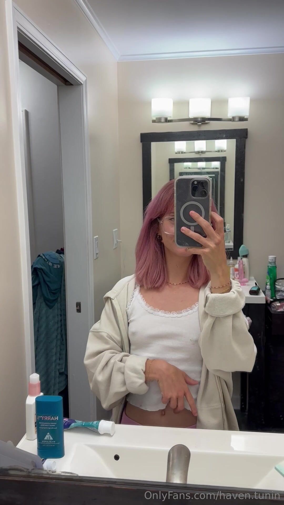 Potteryprincess Bathroom Female POV Video