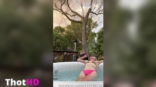 Potteryprincess Pool Bikini Video