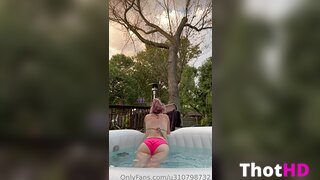 Potteryprincess Pool Bikini Video