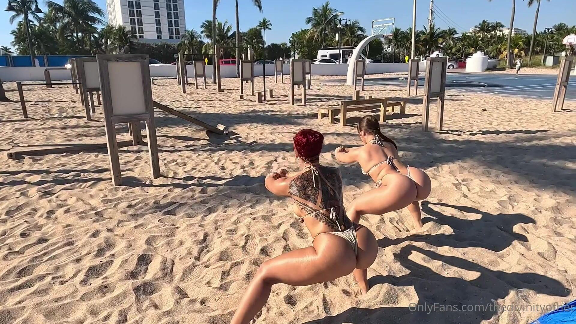 Thedivinityofher Outdoor Ass NSFW_001